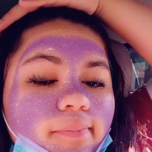 Meet your Posher, Jasmin